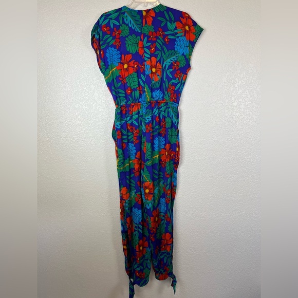 Dress Forum Satin Feel Blue Red Tropical Print Split Leg Ties Jumpsuit Small - Picture 13 of 15
